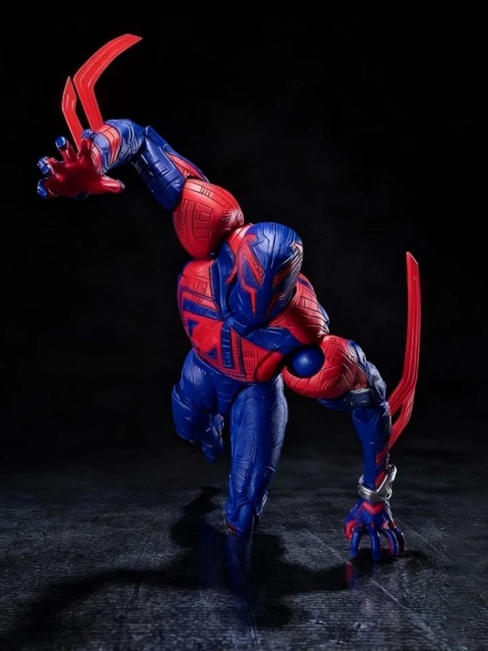 Spider-Man 2099 Across The Spider-Verse SHF Action Figure Collectible - Picture 5 of 7